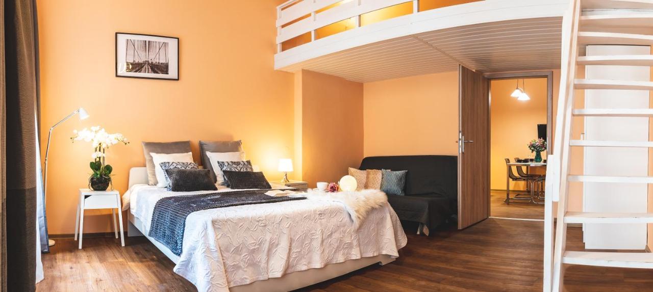 The Grand Royal 3Bdr Heart Of Old Town Apartamento Praga Exterior foto